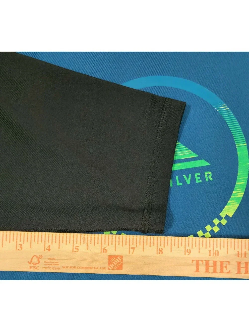 Quiksilver Rash Guard Surf Men’s XL Blue Black Short Sleeve UV Swim Tee #14
